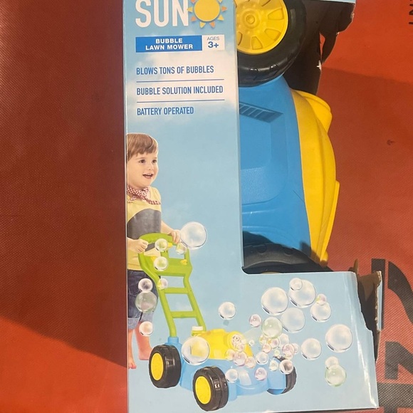 Toy Push Bubble Lawnmower Pretend Play Bubble Machine Lawn Mower with Light Up - Picture 3 of 9